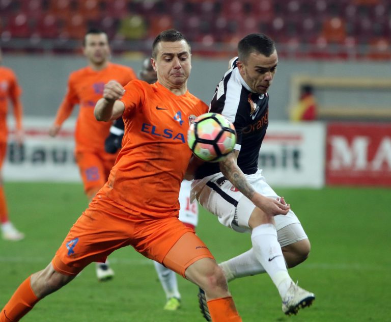 Andrei, în duel cu Dan Nistor