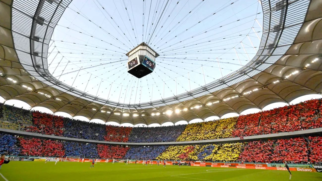 Cum-arata-gazonul-de-pe-Arena-Nationala.-Imagine-cu-cateva-ore-inainte-de-FCSB-Shkendija.jpg