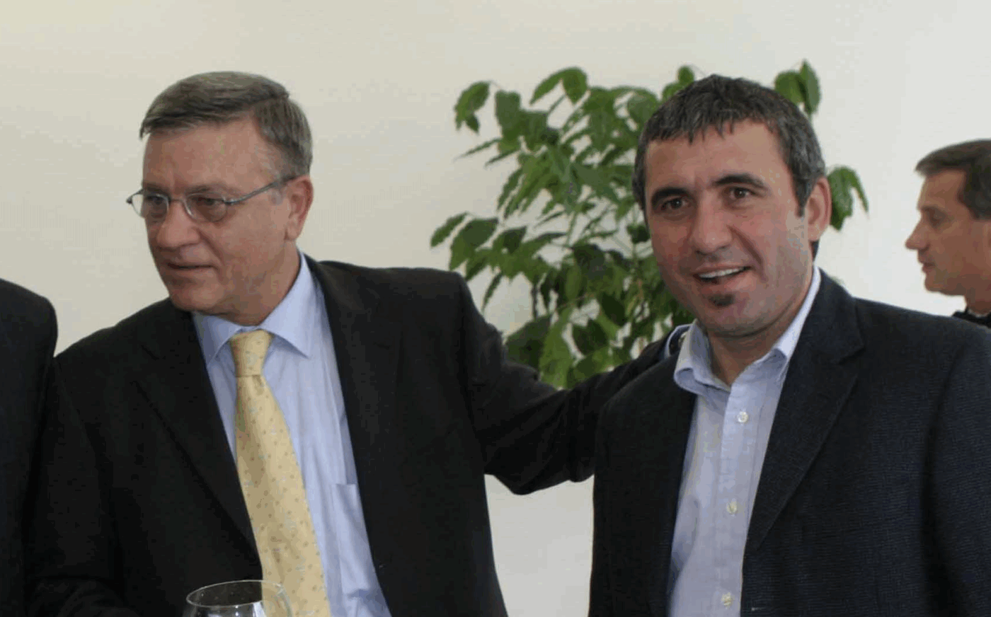 „Au-fost-presiuni-sa-l-pun-pe-Gica-Hagi-selectionerul-Romaniei-si-am-gresit22.-Mircea-Sandu-a-recunoscut-1400x872.png