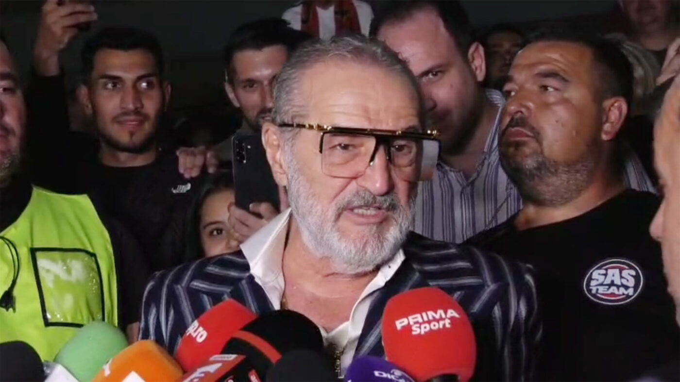 „FCSB-va-costa-3-miliarde-de-euro-in-10-ani.-Gigi-Becali-e-convins-ca-o-poate-vinde-acum-cu-300-de-milioane-de-euro-1400x787.jpg