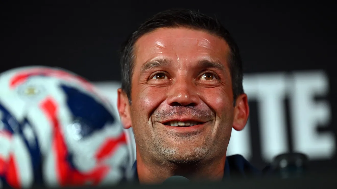 „Suntem-un-santier-mereu-deschis.-La-o-zi-dupa-ce-s-a-scris-ca-nu-va-apuca-„sa-manance-cozonacul-de-Craciun-la-Inter-Chivu-a-obtinut-o-victorie-clara.webp