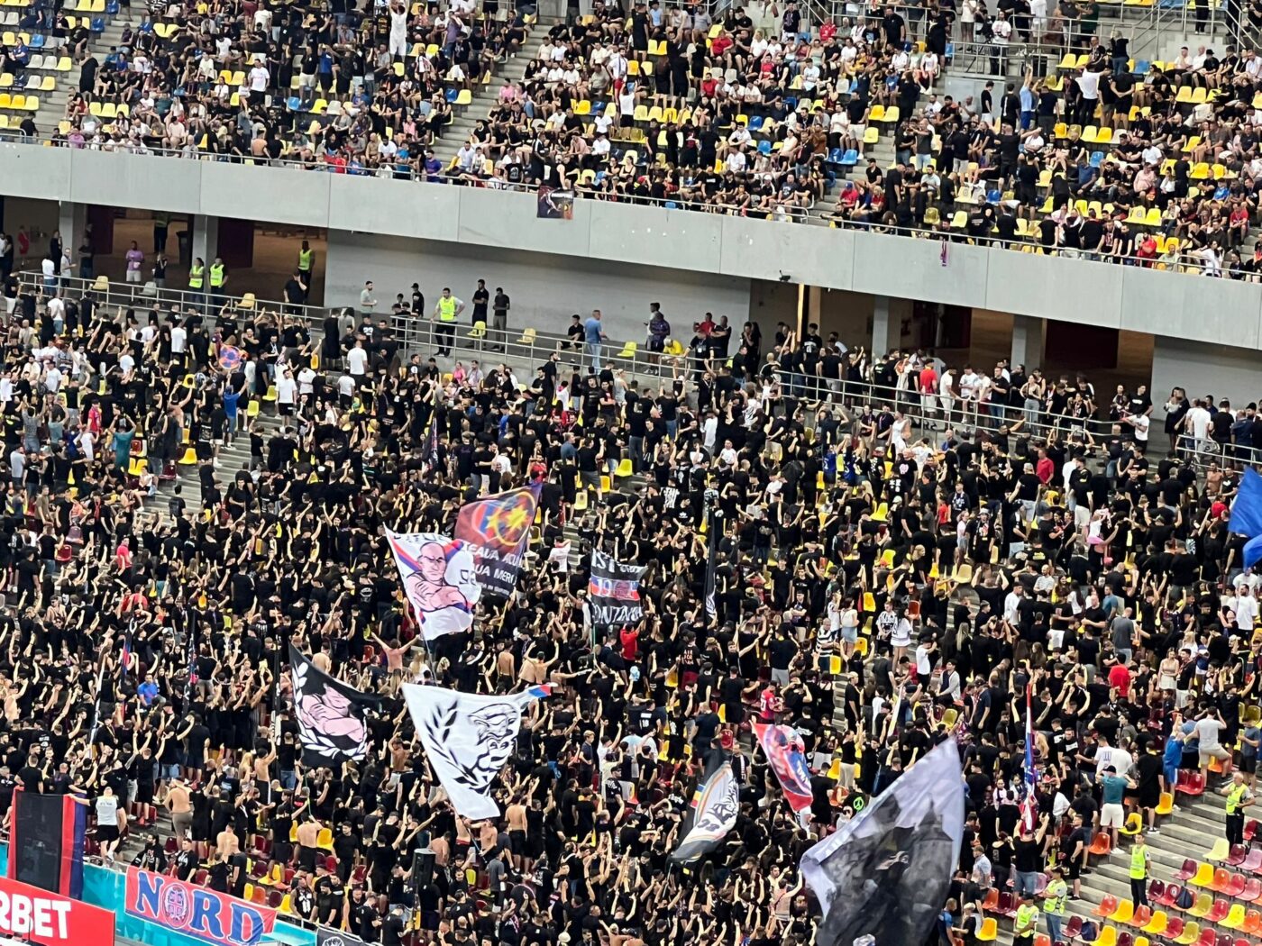 Crainicul stadionului, mesaj pentru galeria FCSB! Ce a urmat a fost grobian