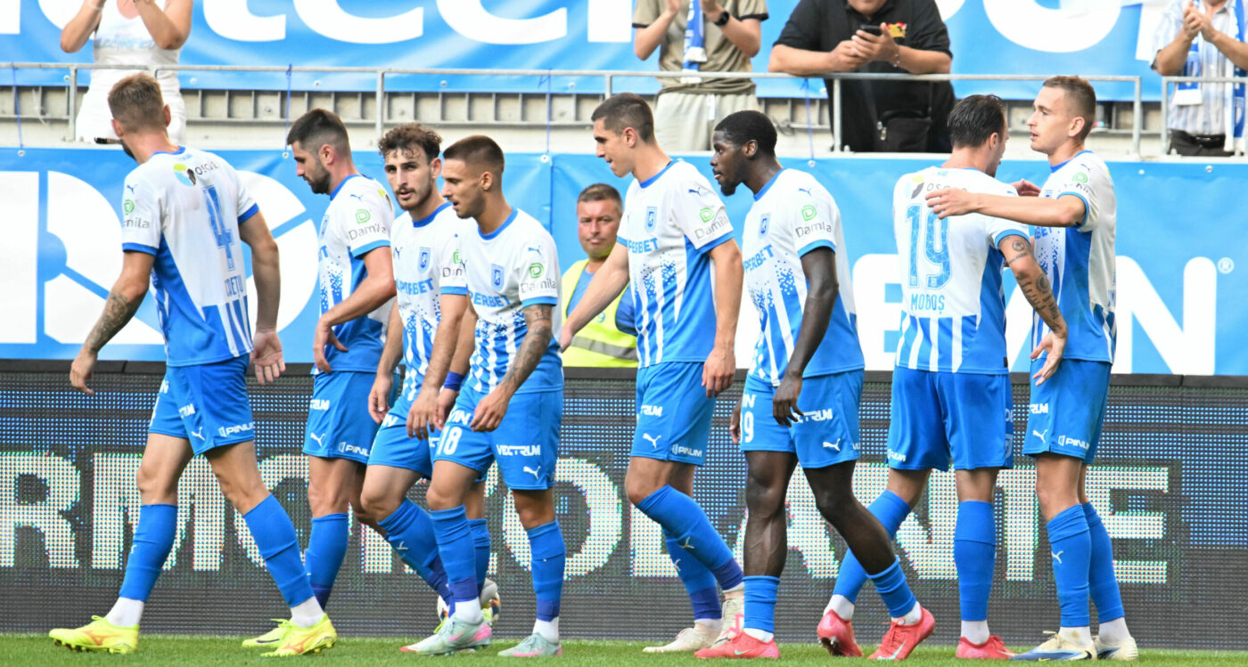 Mirel Rădoi se pritožuje nad natrpanim urnikom kluba Universitatea Craiova in napoveduje okrepitev.