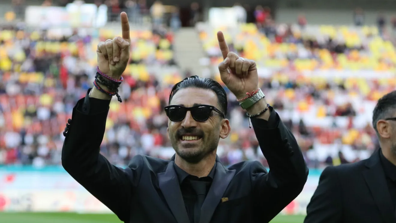 Elias-Charalambous-a-stabilit-tactica-inainte-de-Drita-FCSB-„Asta-avem-in-minte22.webp