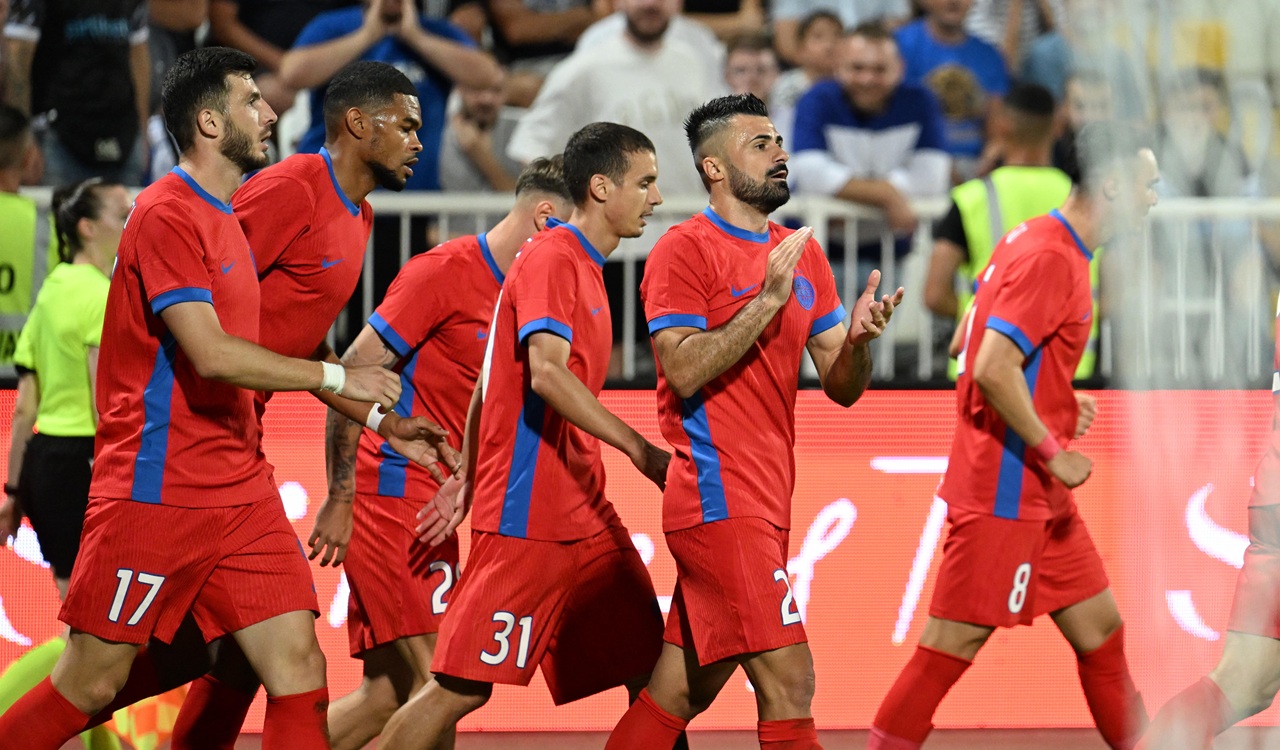 Gigi Becali s-a săturat să-l vadă pe teren și l-a scos la pauza meciului Drita – FCSB