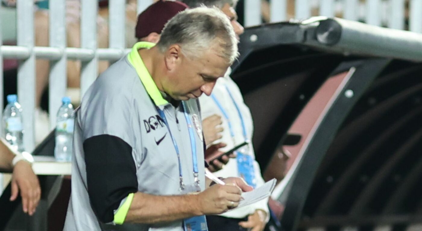 Motivul pentru care Nelu Varga a acceptat demisia lui Dan Petrescu. „De asta am făcut-o”. Patronul celor de la CFR Cluj îi răspunde lui Victor Pițurcă. EXCLUSIV