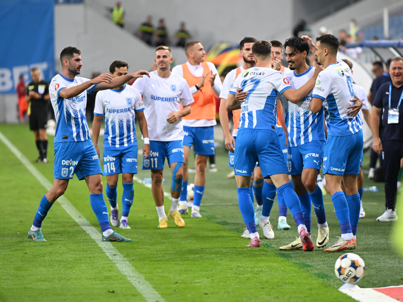 Primul 11 ideal după etapa de aur a Universității Craiova în care FCSB, CFR Cluj și U Cluj au pierdut iar oltenii bagă tot mai tare cărbuni sub flacăra titlului așteptat 35 de ani!