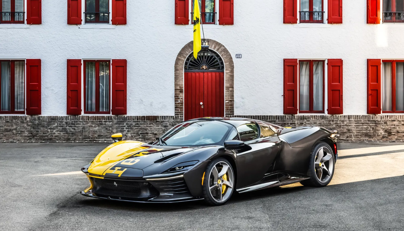 S-a vândut cel mai scump Ferrari al verii cu 26.000.000 de dolari. Ion Țiriac are acest o mașină din acest model, dar exemplarul licitat este cu adevărat unicat
