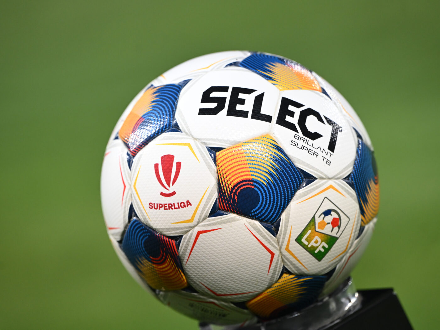 Situație neașteptată la un club cu pretenții din Superliga României. Niciodată în ultimii patru ani nu s-a mai întâmplat asta. EXCLUSIV