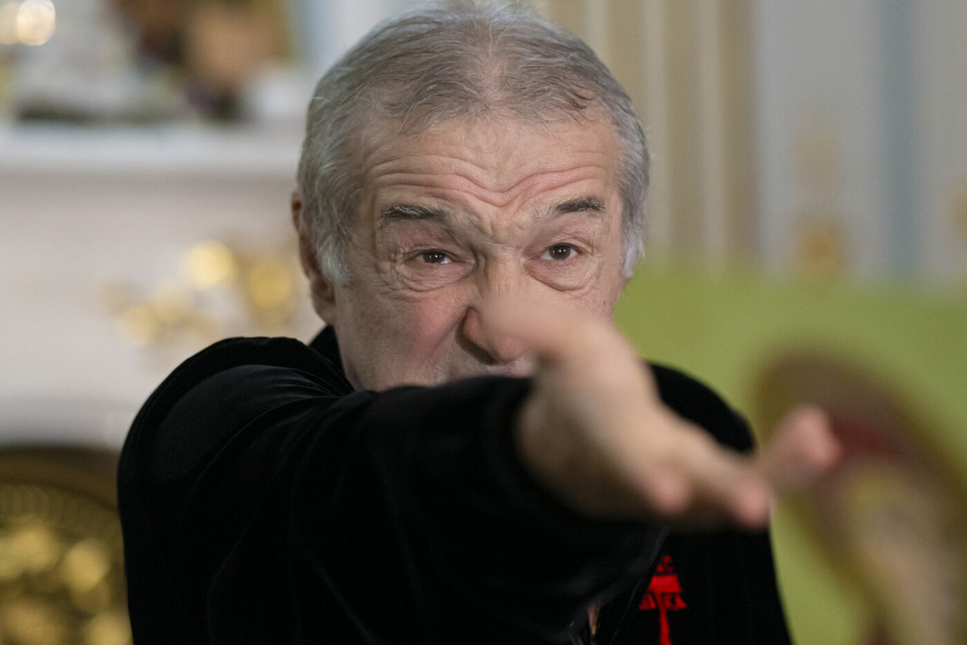 Un meci rege, un meci țap ispăşitor! Gigi Becali l-a trecut la vinovați: „Dă, bă, cu capul!”