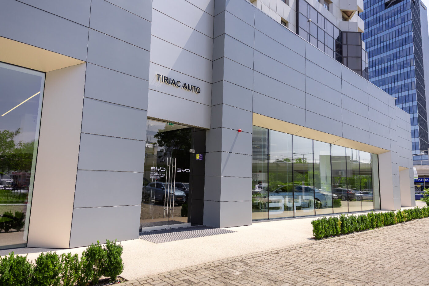 COMUNICAT. Țiriac Auto deschide primul showroom dedicat BYD în București, în proximitatea Mall Promenada