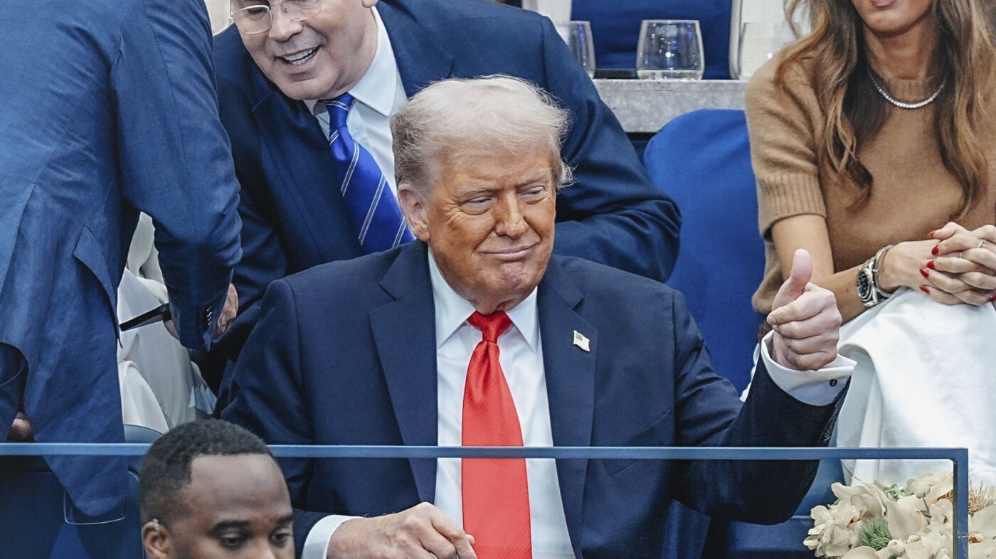„Mi-a-parut-rau-pentru-Sinner-si-Alcaraz.-Cum-a-eclipsat-prezenta-lui-Donald-Trump-finala-US-Open-e1757599907734-1400x786.jpg