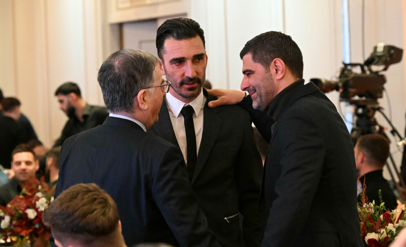„V-ati-batut-cu-cineva-Nu-Pai-si-de-ce-v-ati-dus.-Oficialul-care-vrea-sa-devina-presedintele-institutiei-care-asigura-un-salariu-de-33.000-de-euro-lunar-isi-aminteste-de-bataile-din-discoteca-scaled-e1758815740250-1400x854.jpg