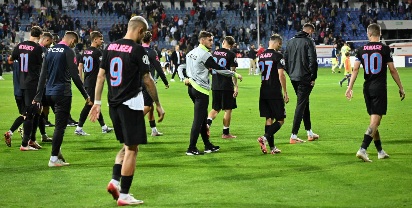 A numit cei 3 vinovați dintre fotbaliștii FCSB pentru criza profundă: „El joacă în reclame”
