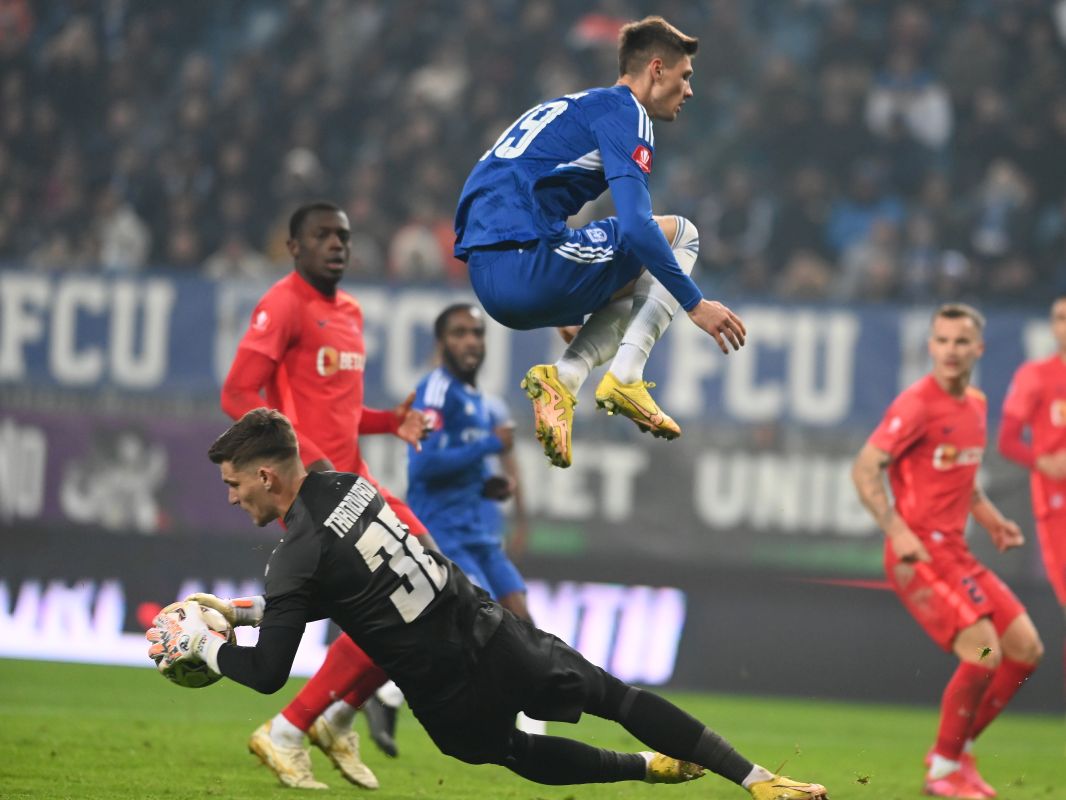 Adrian Mititelu a dat lovitura în miez de noapte. Vladislav Blănuță a semnat cu Dinamo Kiev. Cifrele transferului atacantului la fosta echipă a lui Mircea Lucescu. EXCLUSIV