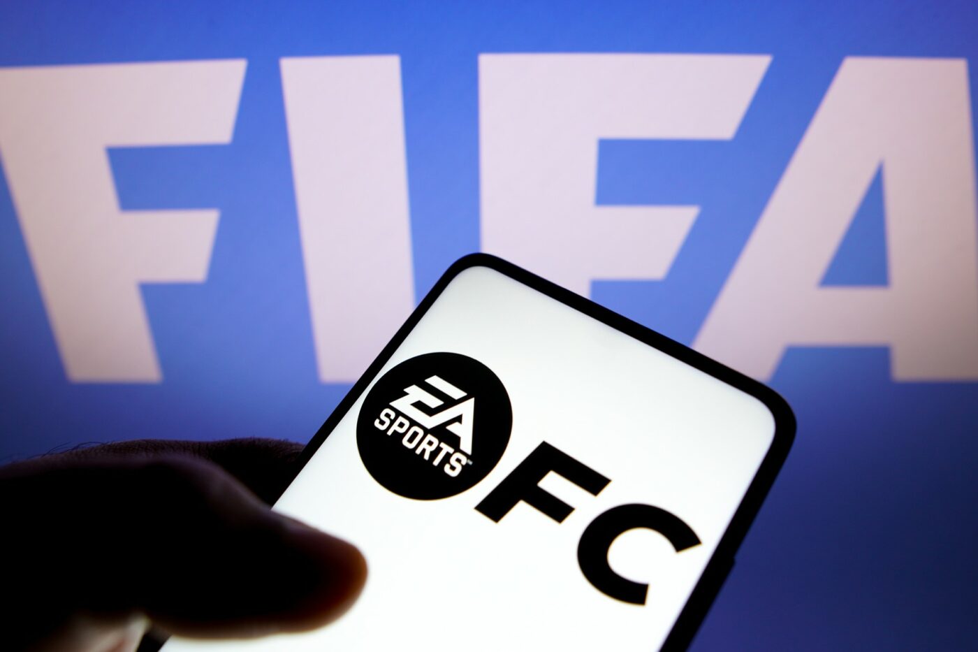 Afacere de 50 de miliarde de dolari. Șeicii din Arabia Saudită vor să cumpere EA Sports, creatoarea celebrului joc FIFA
