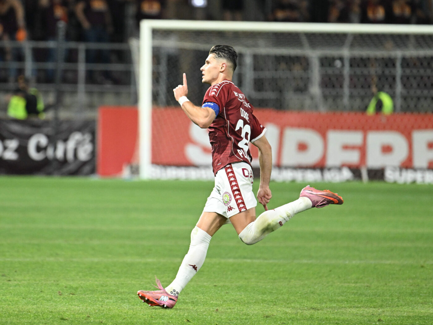 Alex Dobre, ca și plecat de la Rapid. Decizia lui Dan Șucu: ar urma să se facă transferul în Serie A