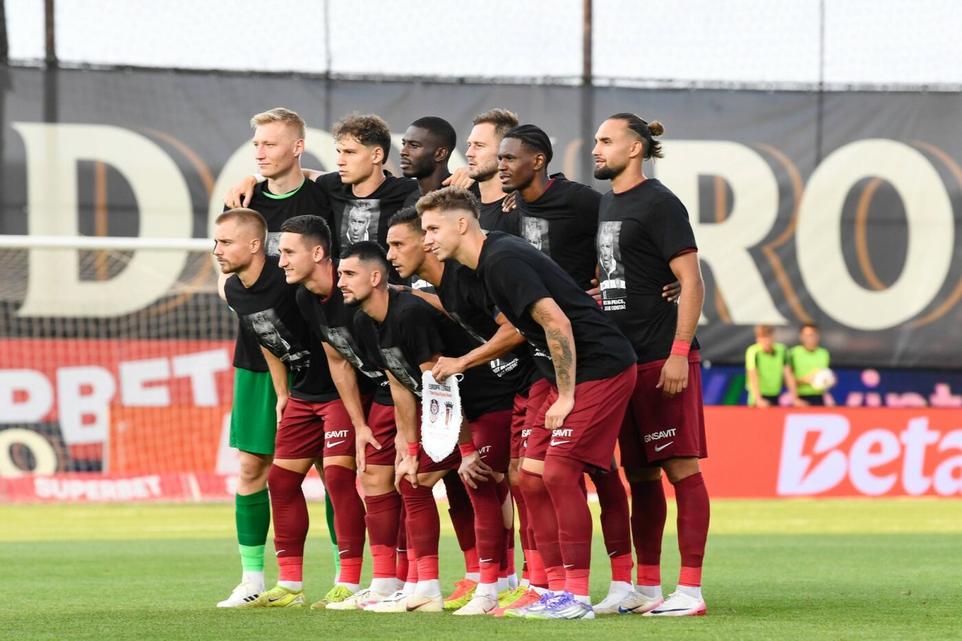 CFR Cluj l-a dat afară pe fotbalistul adus în această vară!