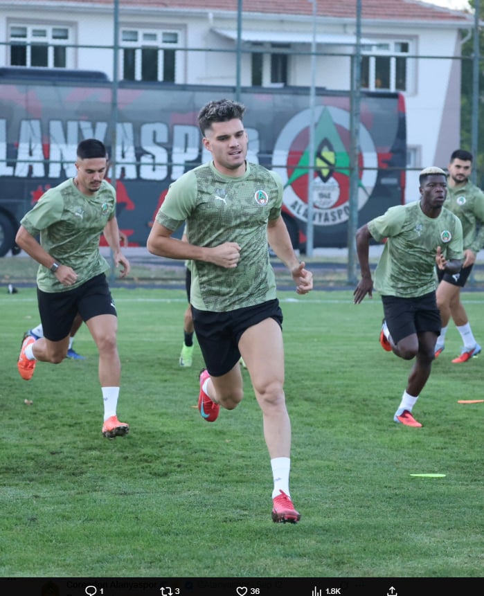 Ce a spus antrenorul celor de la Alanyaspor, după debutul lui Ianis Hagi. „Nu voi accepta niciodată mai puțin”