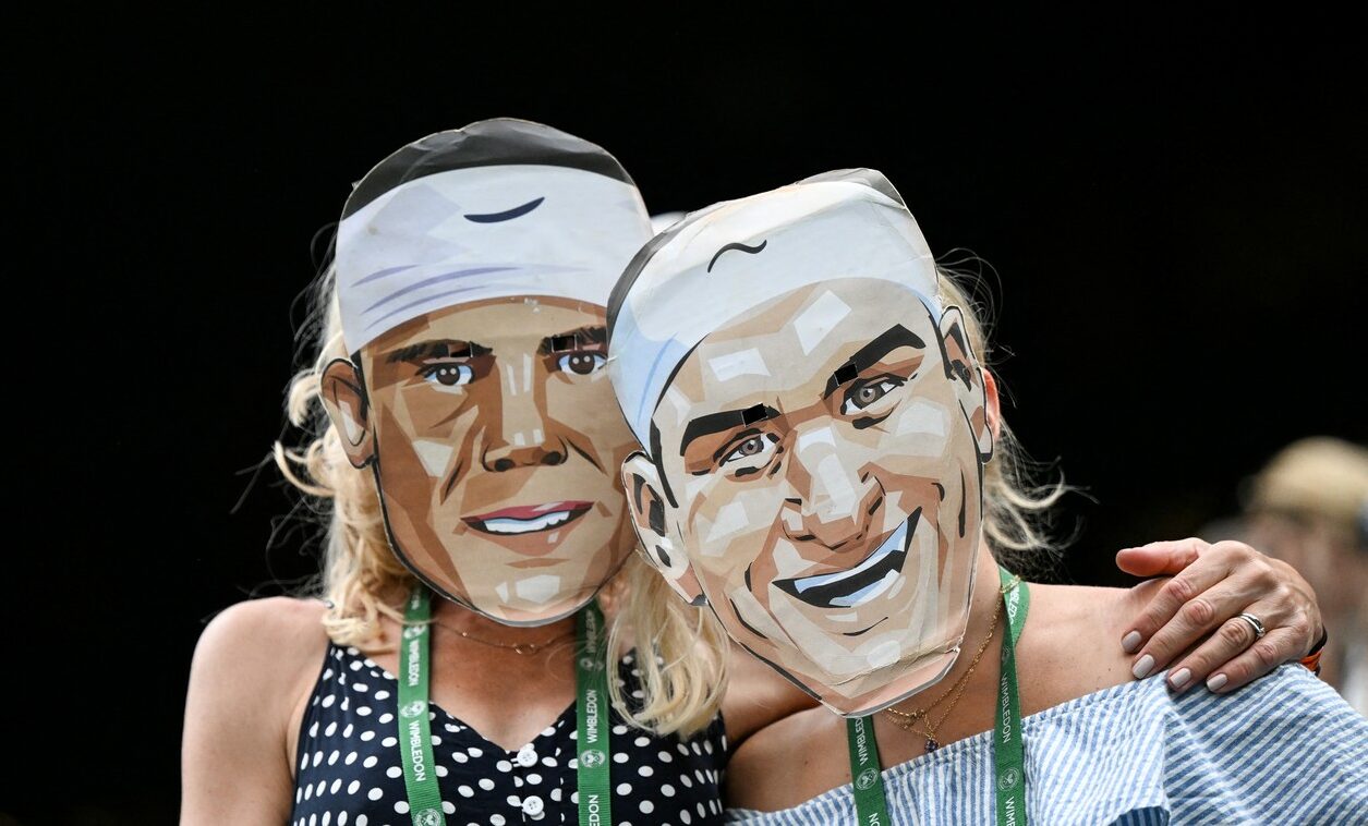 Ce-nume-a-rostit-Roger-Federer-cand-a-fost-intrebat-despre-cel-mai-bun-tenismen.-Reactia-despre-Rafa-Nadal-e1758809817795.jpg