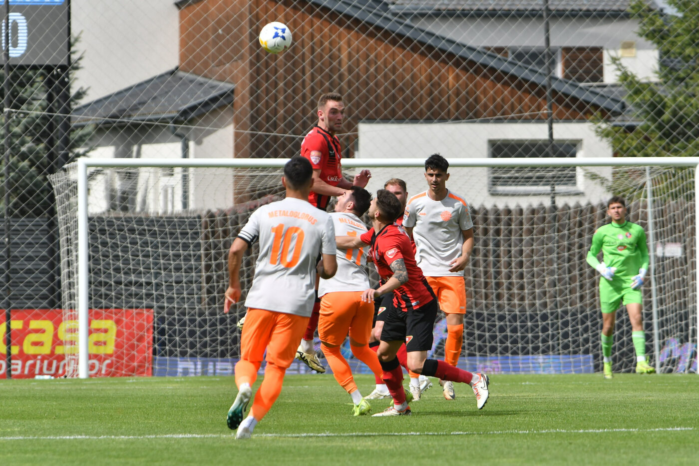 Csikszereda – Metaloglobus București Live Text Online, de la ora 18:00, în etapa 10 din Superliga. Duel între nou-promovate la Miercurea Ciuc
