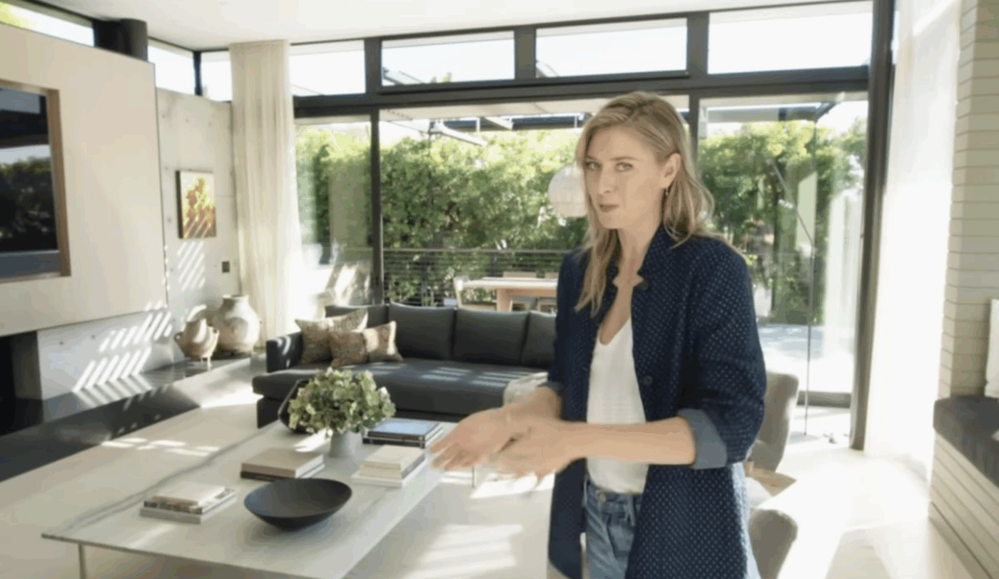Cum-arata-conacul-Mariei-Sharapova-pe-care-Luka-Doncic-a-platit-25-de-milioane-de-dolari.-Vila-din-SUA-are-5-dormitoare-si-piscina-1400x811.png