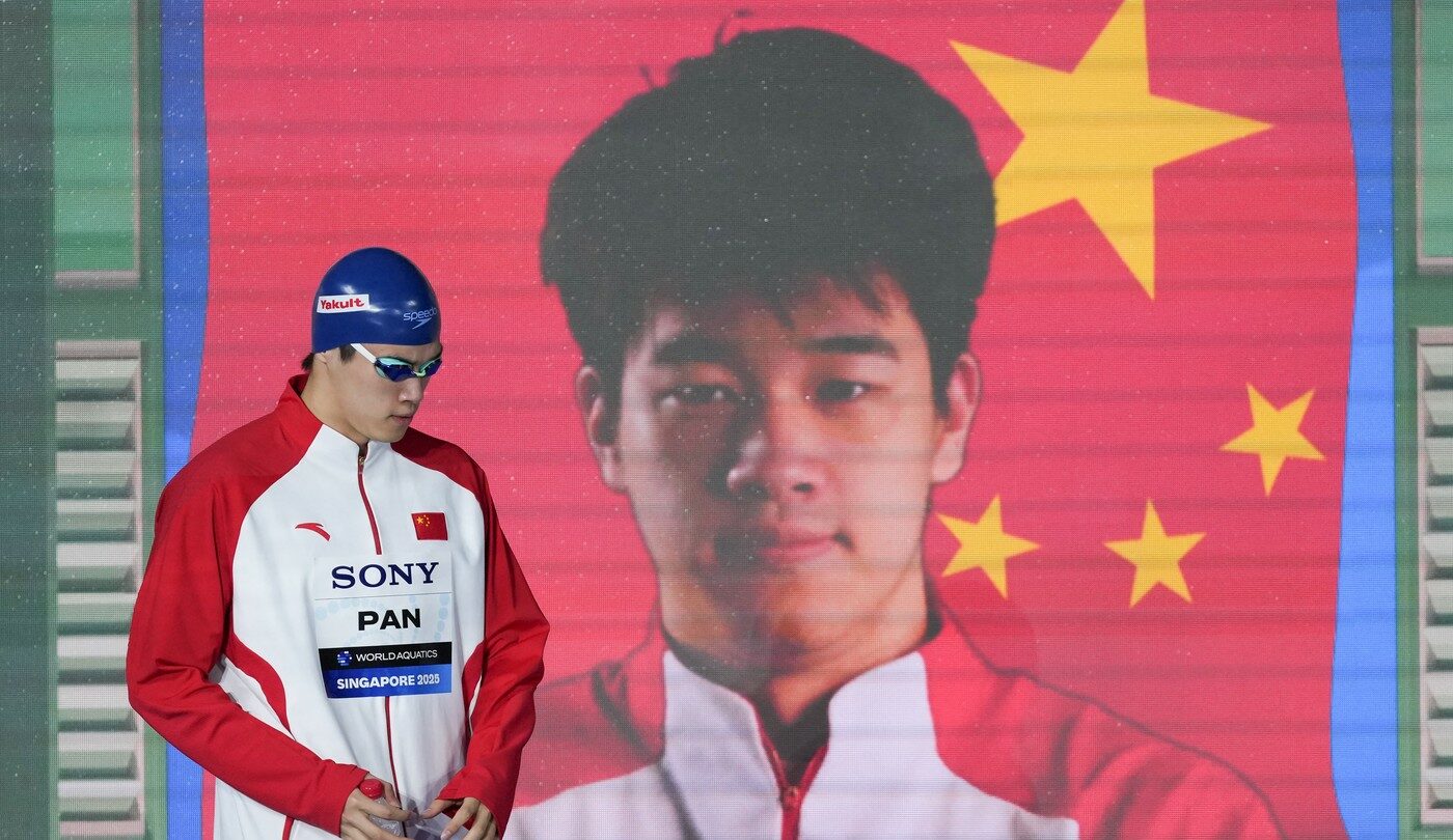 David Popovici l-a demolat pe Zhanle Pan la Mondiale și l-a făcut să se teamă. Rivalul chinez nu s-a ferit de cuvinte: „Mi-am recunoscut punctele slabe!”