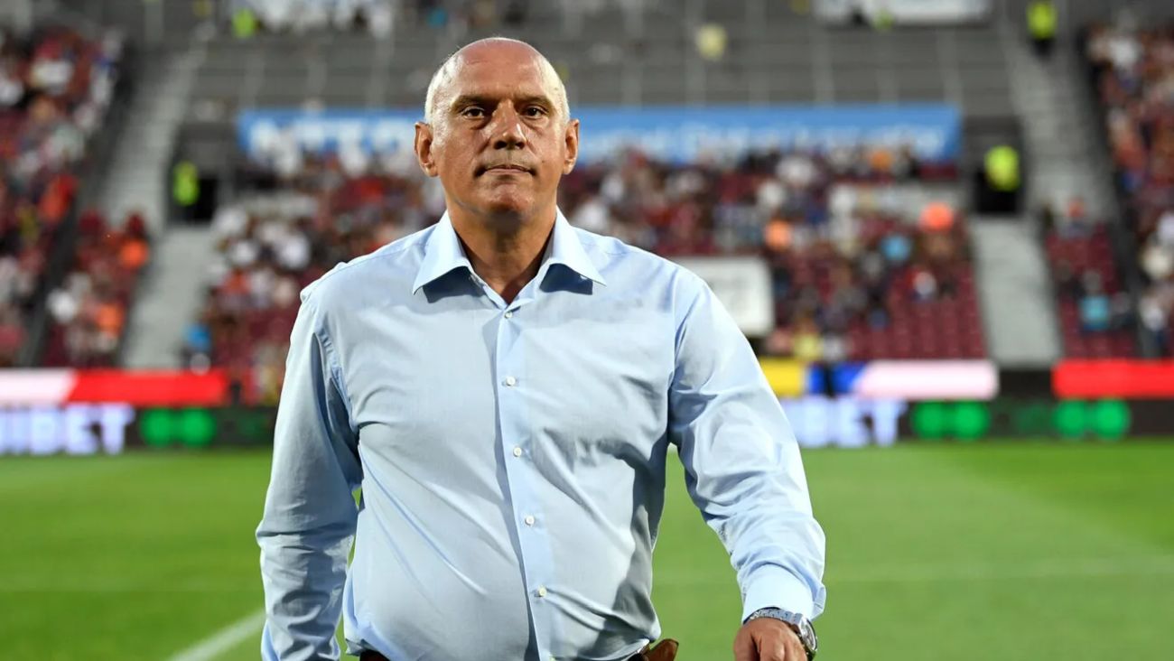 Florin Prunea știe unde a greșit FCSB și l-a făcut praf pe Politic: „Asta e cea mai mare problemă”