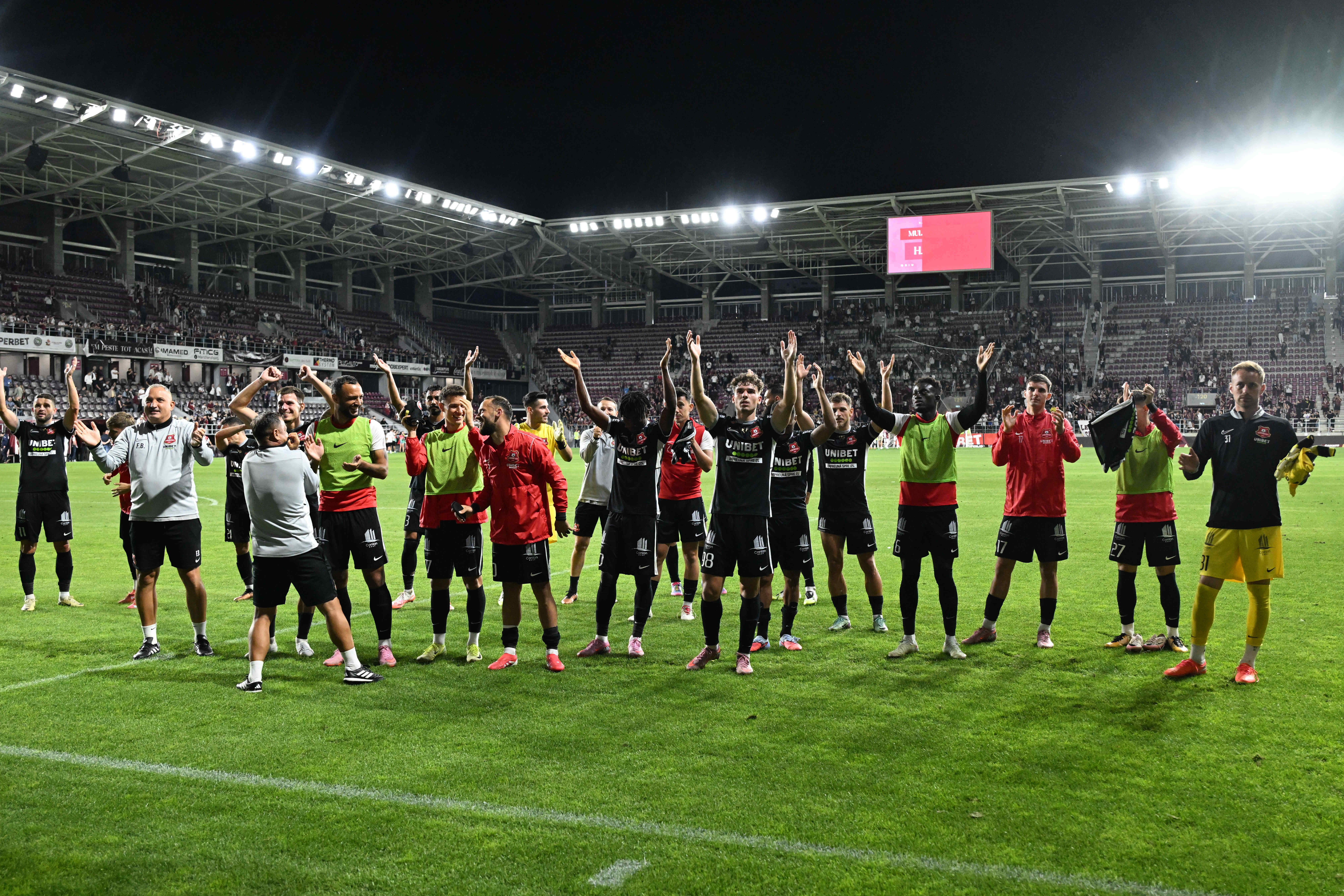 Fotbalistul care a venit în România pentru Dinamo, dar care ar putea semna cu FCSB: „Domnul Becali are numărul meu”
