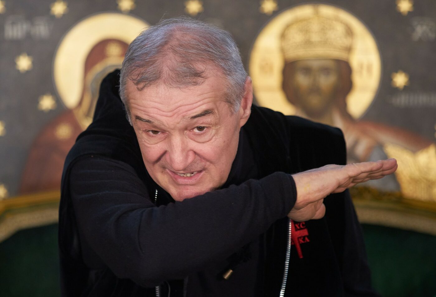 Gigi-Becali-a-anuntat-echipa-pentru-meciul-cu-Go-Ahead-Eagles.-Nimeni-nu-se-astepta-la-un-asemenea-prim-11-1400x956.jpg