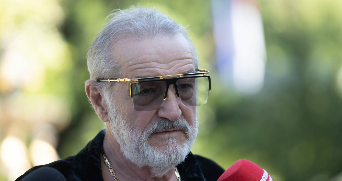 Gigi-Becali-a-stabilit-noul-selectioner-al-Romaniei-dupa-Lucescu.-De-ce-e-mai-bun-ca-Olaroiu-A-facut-din-rahat-bici-scaled-e1757503383994-1400x740.jpg