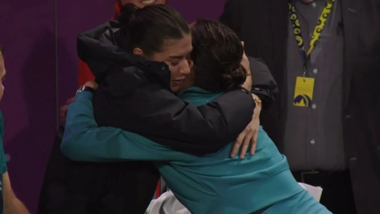 Mai-bine-de-un-deceniu-Simona-Halep-si-Sorana-Cirstea-au-parut-dusmance.-Acum-favorita-lui-Ion-Tiriac-are-un-mesaj-pentru-„nora-acestuia-„Asa-e-viata.jpg