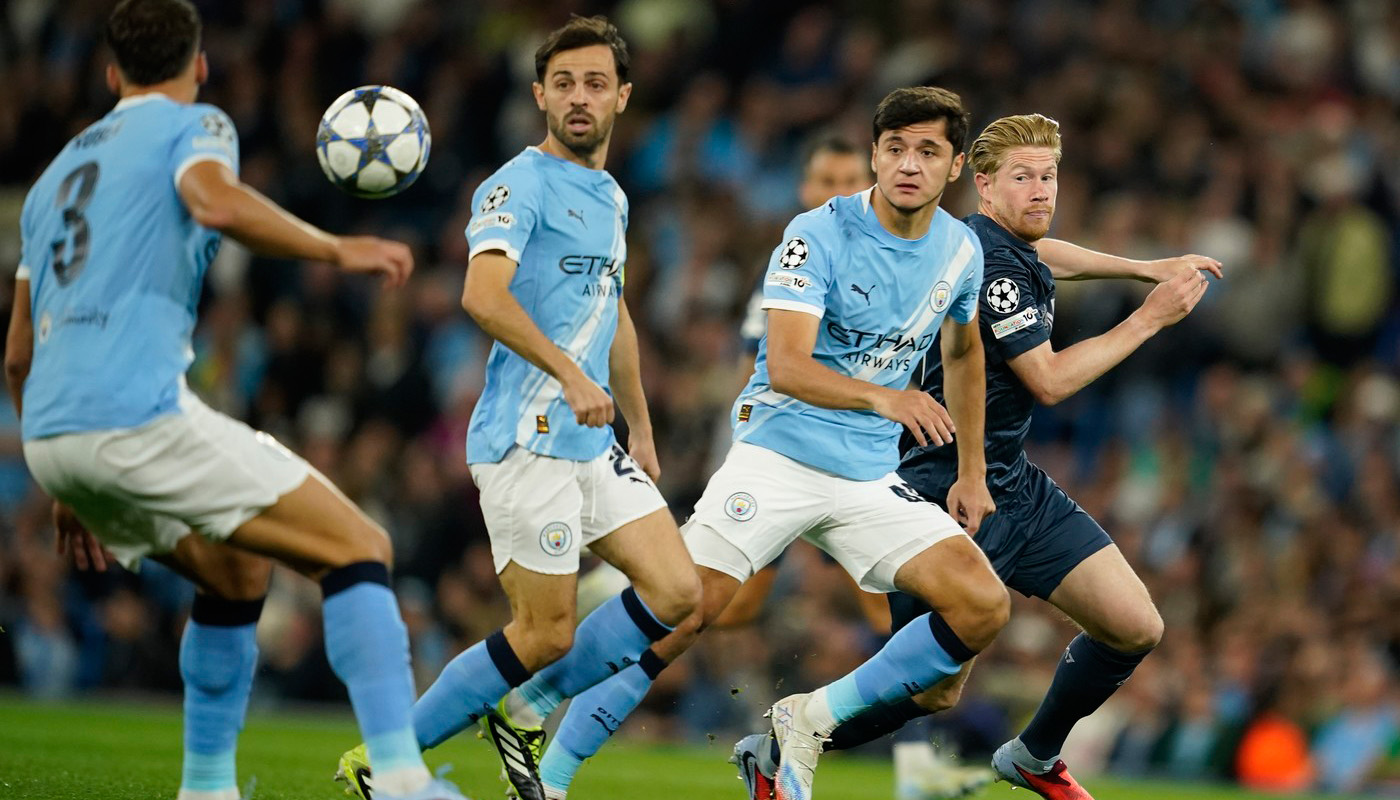 Manchester-City-–-Napoli-2-0-dubla-lui-Rashford-a-adus-3-puncte-Barcelonei-victorii-la-scor-pentru-Eintracht-si-Sporting.jpg