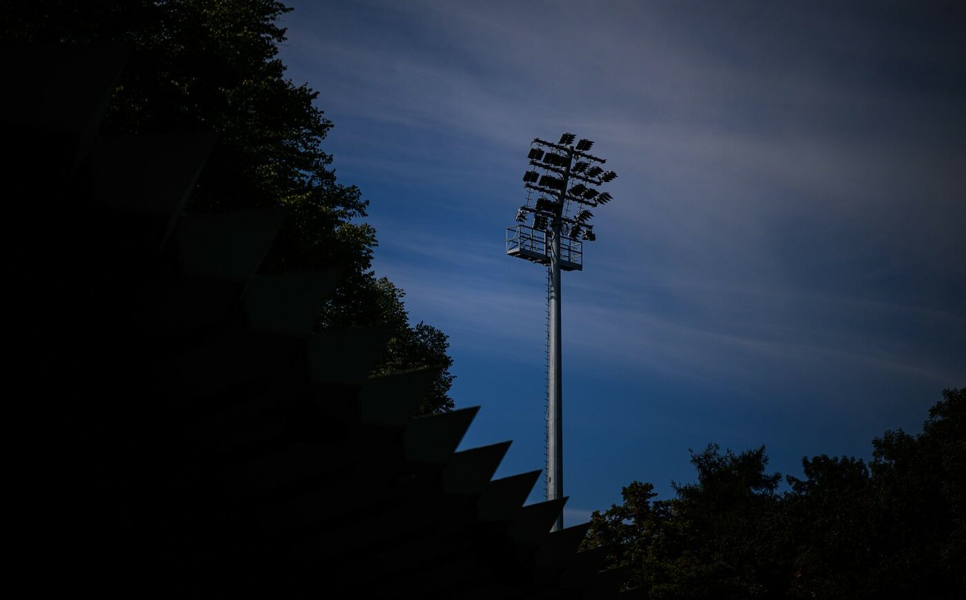Ministrul Sportului a aprobat alocarea a 1.700.000 de euro pentru transformarea stadionului într-o bijuterie cu 10.000 de locuri