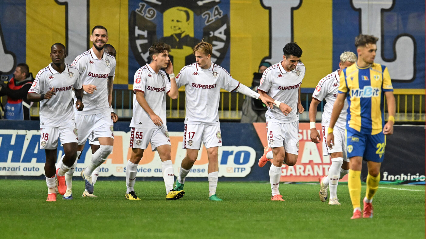 Petrolul – Rapid 0-1, în etapa 11 din Superligă. Echipa lui Gâlcă se impune într-un meci în care nu a arătat nimic
