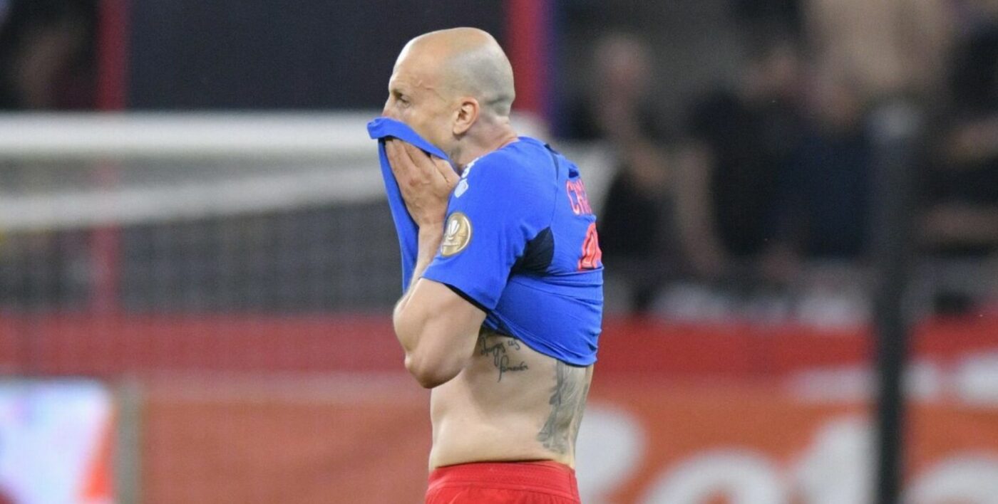 Reacția lui Adrian Mihalcea, după ce Vlad Chiricheș a fost propus la UTA