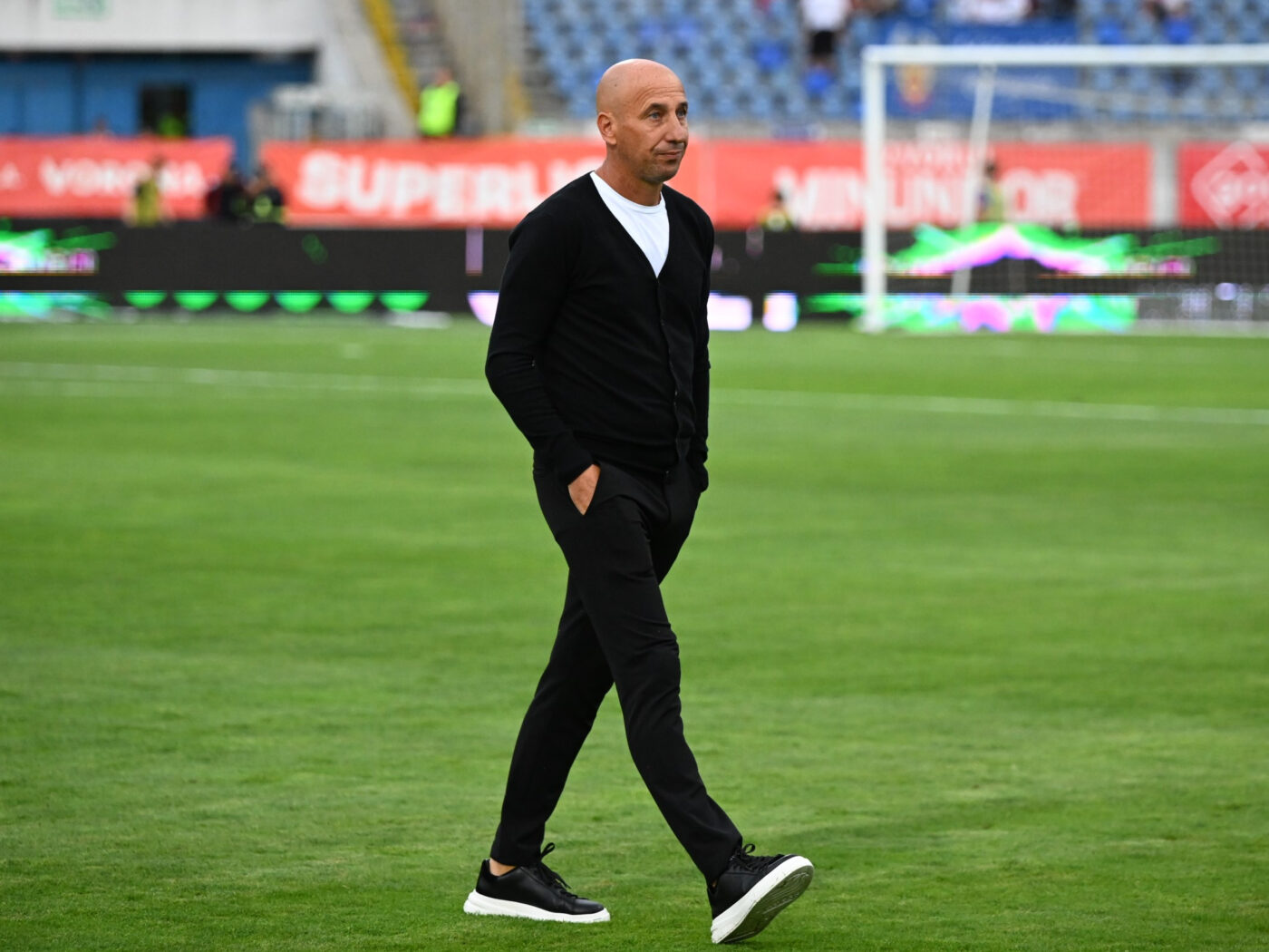 Robert Ilyeș e dezamăgit: „Criza continuă”
