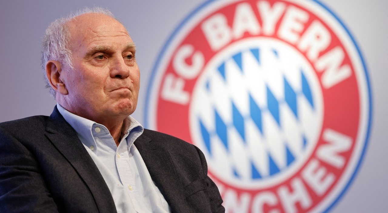 Șeful lui Bayern Munchen a distrus-o pe FC Barcelona: „Cumperi și ajungi la datorii de 1,2 miliarde de euro. Nu vrem să fim ca ea!”