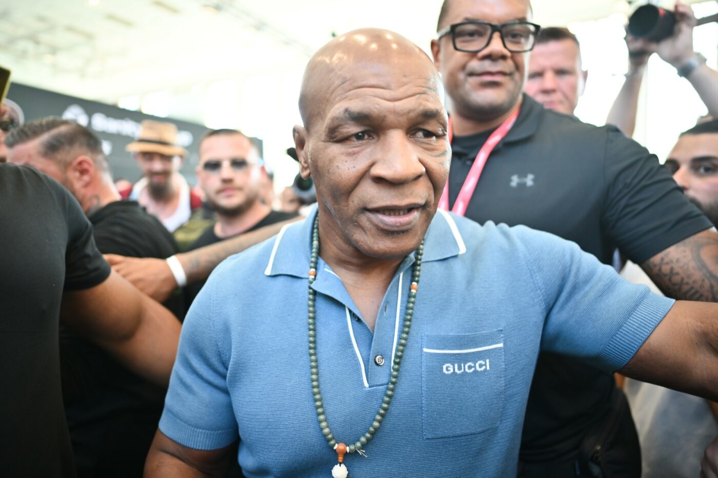 Show-cu-Mike-Tyson-despre-dependenta-sa-de-substante-si-despre-problemele-mintale-cu-care-s-a-luptat-1400x933.jpg