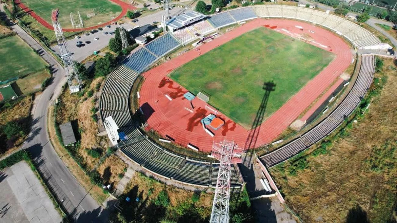 Stadionul nou de 100 de milioane de euro scapă de austeritatea lui Ilie Bolojan. Nu toți românii suferă din cauza deciziilor de tăieri financiare: „Am vorbit şi cu premierul!”