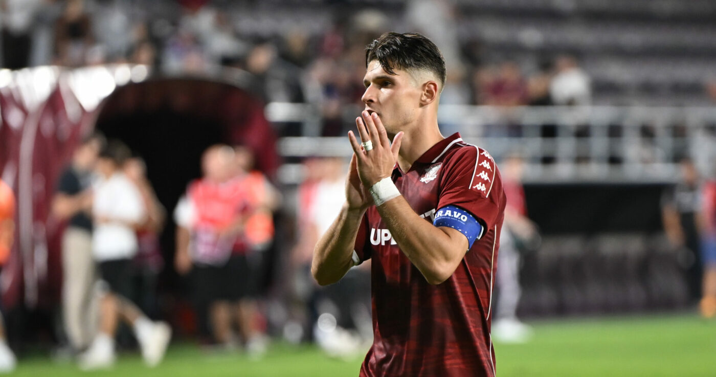 Victor Angelescu intră în război cu fanii Rapidului: „Eu sunt de partea lui Dobre! Nu au ce căuta acei indivizi pe stadion”