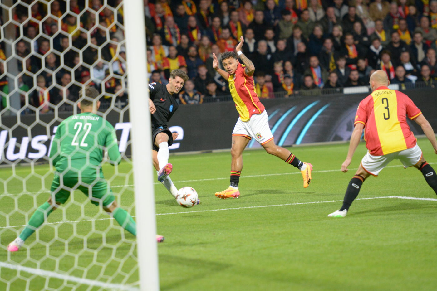 Ziua în care nu se primește gol: mulțumiri pentru Târnovanu în Go Ahead Eagles – FCSB 0-1. Cronică de Daniel Nazare