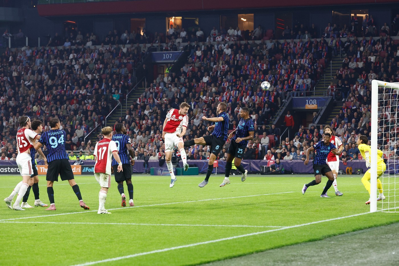 Ajax – Inter 0-2, Bayern – Chelsea 2-1, Liverpool – Atl. Madrid 2-1 și PSG – Atalanta 3-0, Live Text Online. Thuram face „dubla” pentru Inter în startul reprizei secunde
