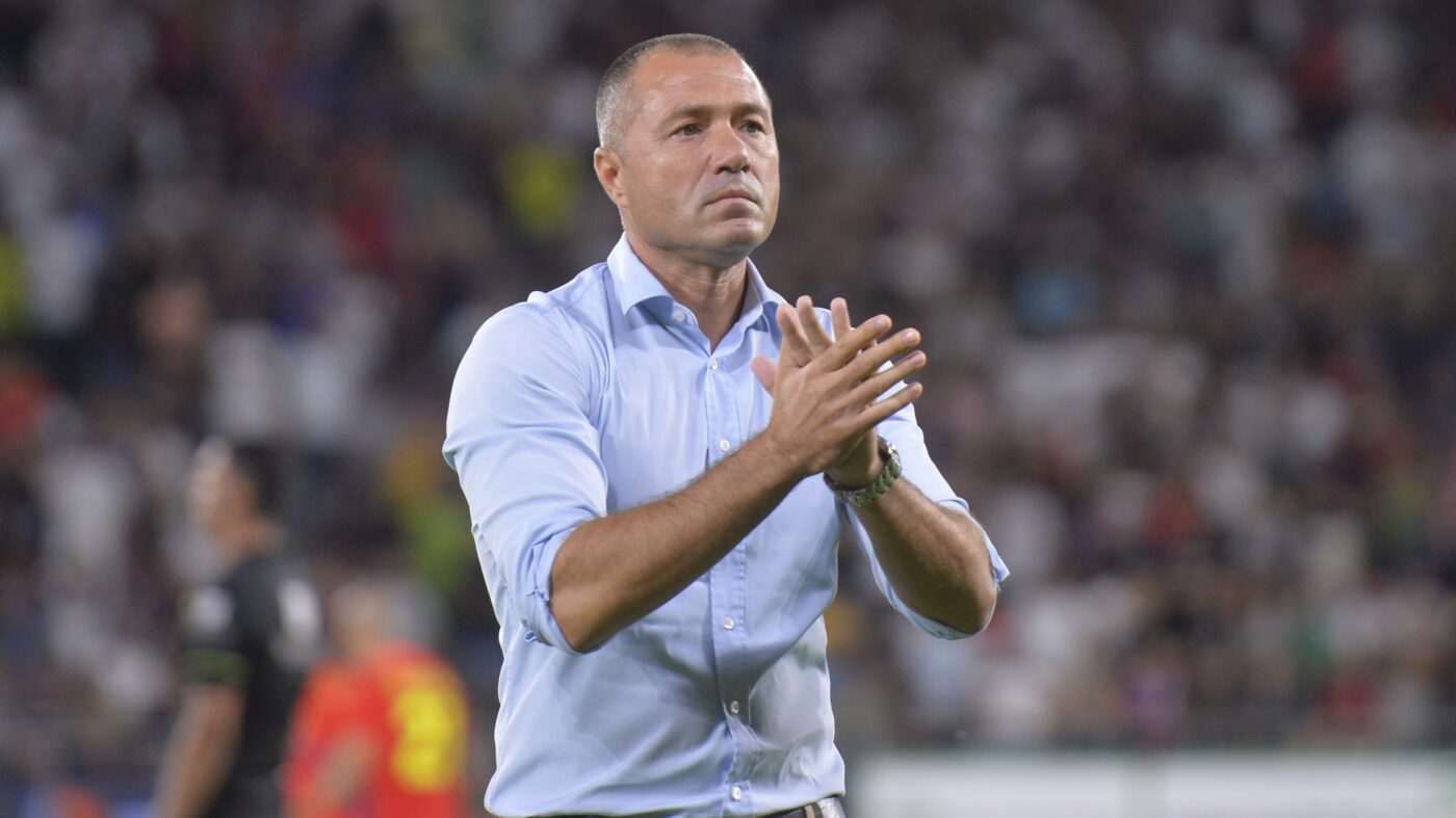 Adrian-Ilie-s-a-lamurit-cu-fotbalistii-de-la-FCSB-„Cei-de-la-Bologna-ii-luau-la-misto-1400x787.jpg