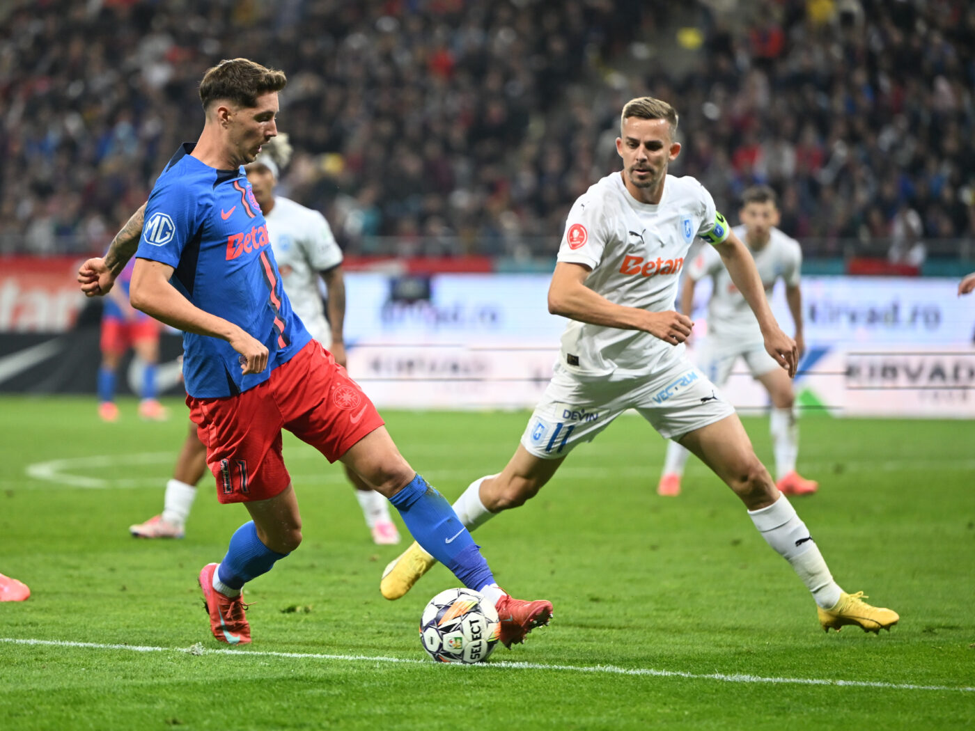 CCA-a-decis-Cine-va-arbitra-derby-ul-FCSB-Universitatea-Craiova-1400x1050.jpg
