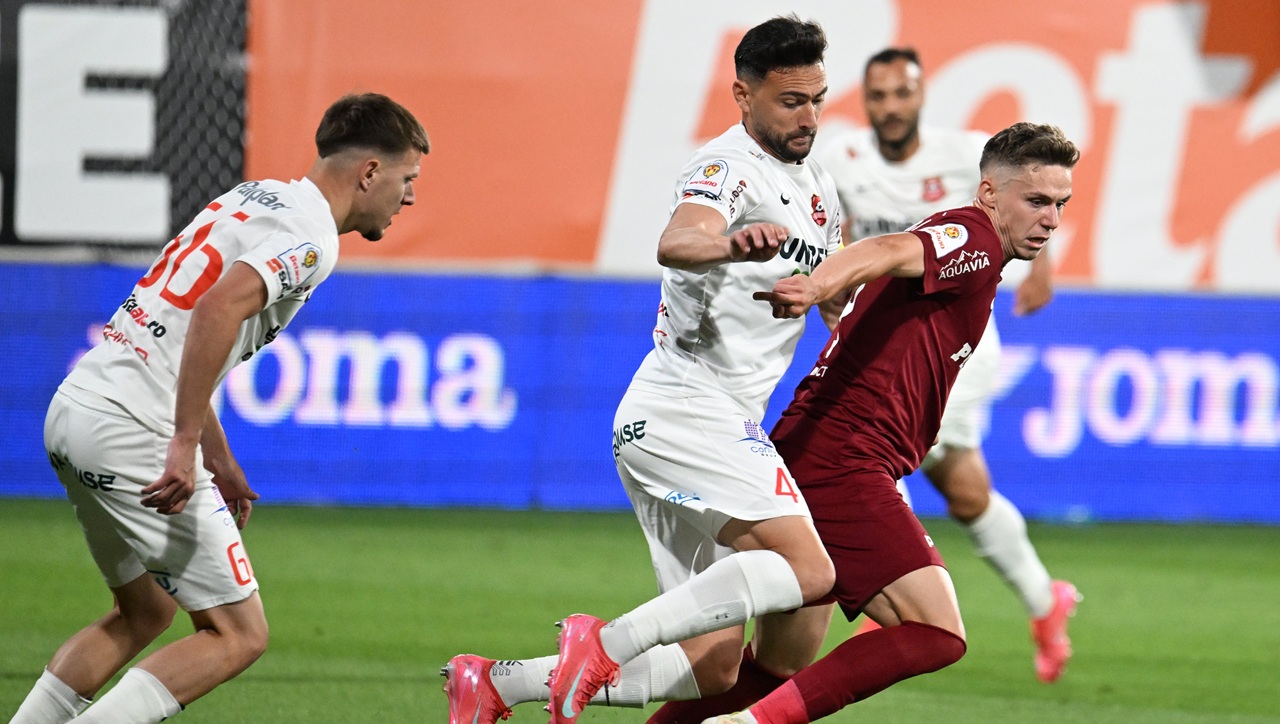 CFR Cluj – Hermannstadt, de la ora 15:00, Live Text Online, în etapa cu numărul 12 din Superliga. Echipe probabile. Vicecampioana are 9 meciuri fără victorie