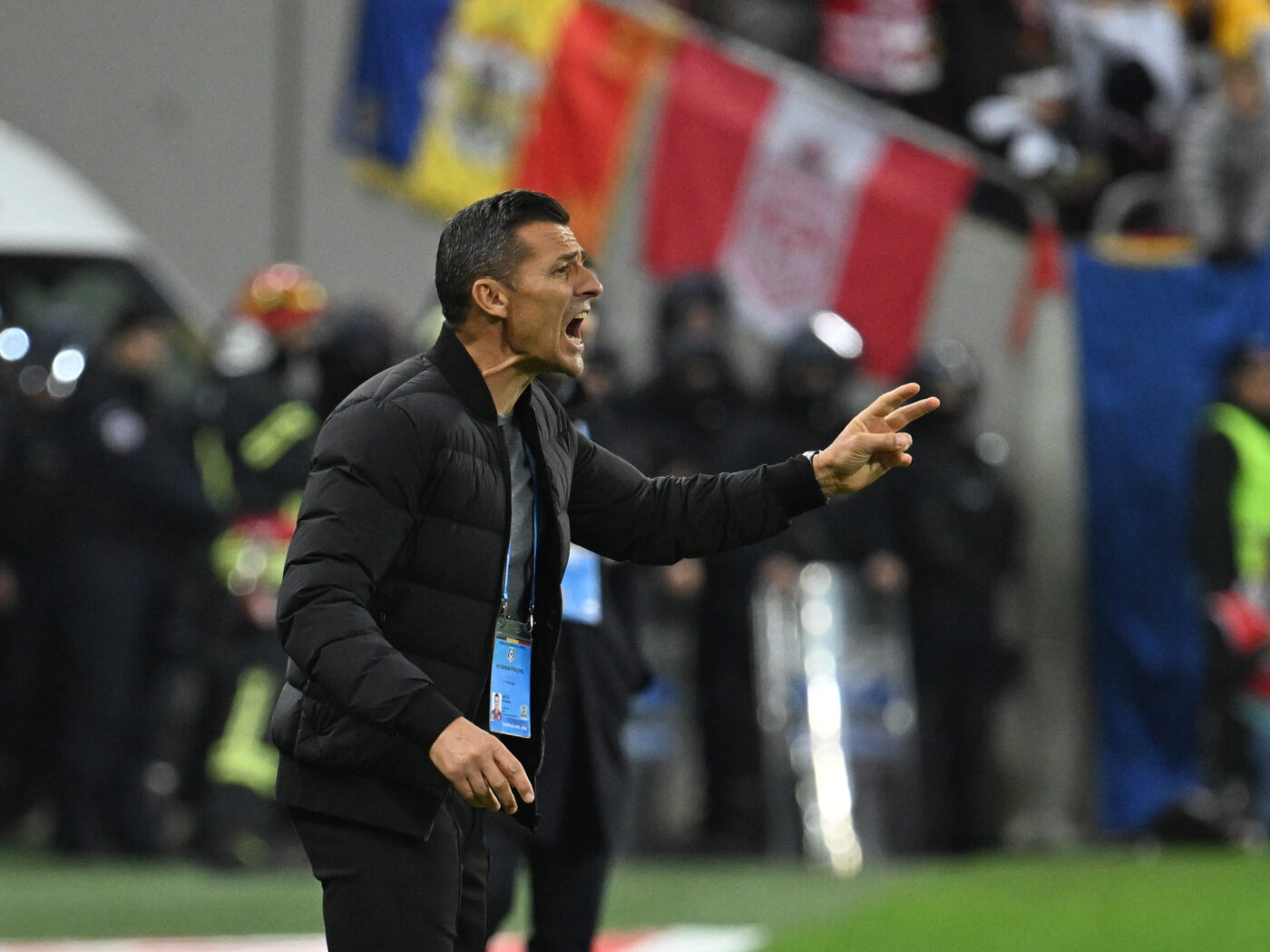 Ce n-ai văzut la TV în Dinamo – Rapid 0-2. Decizia prin care Costel Gâlcă l-a bătut pe Zeljko Kopic în derby-ul din Superliga. SPECIAL