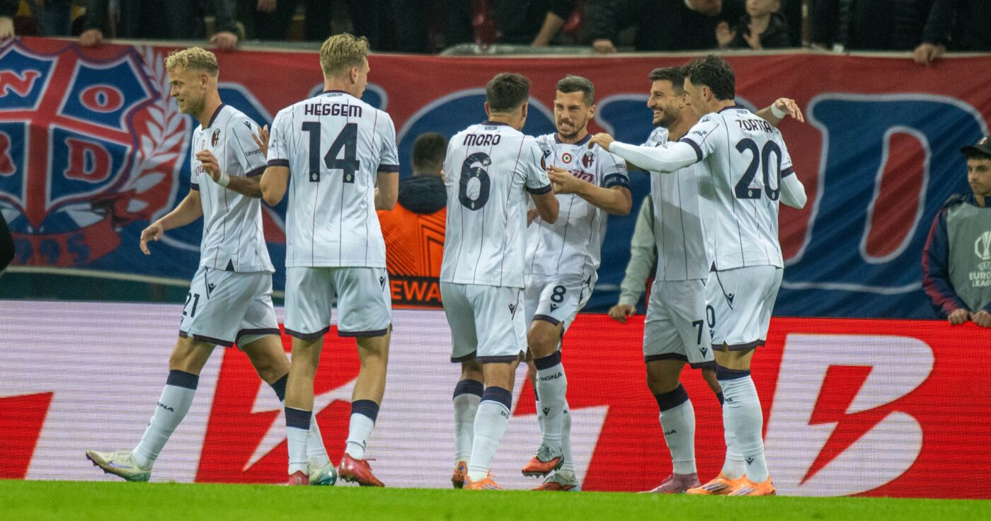 Ce s-a întâmplat în sala unde s-au strâns toți fotbaliştii Bolognei înainte de meciul cu FCSB: „O surpriză imensă!”