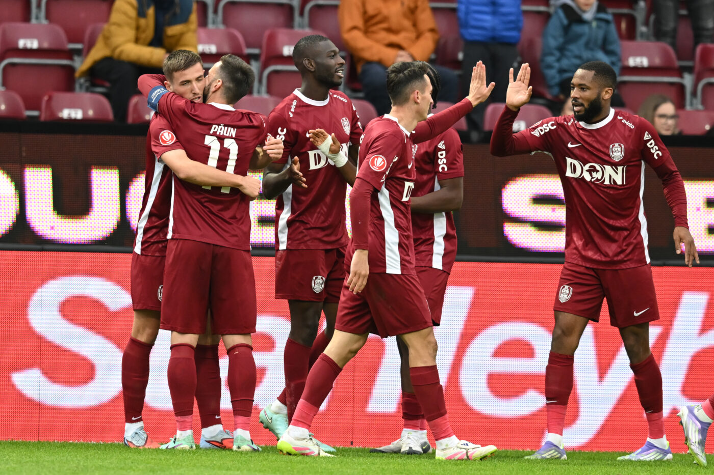 Cine o va antrena pe CFR Cluj, după demiterea lui Andrea Mandorlini