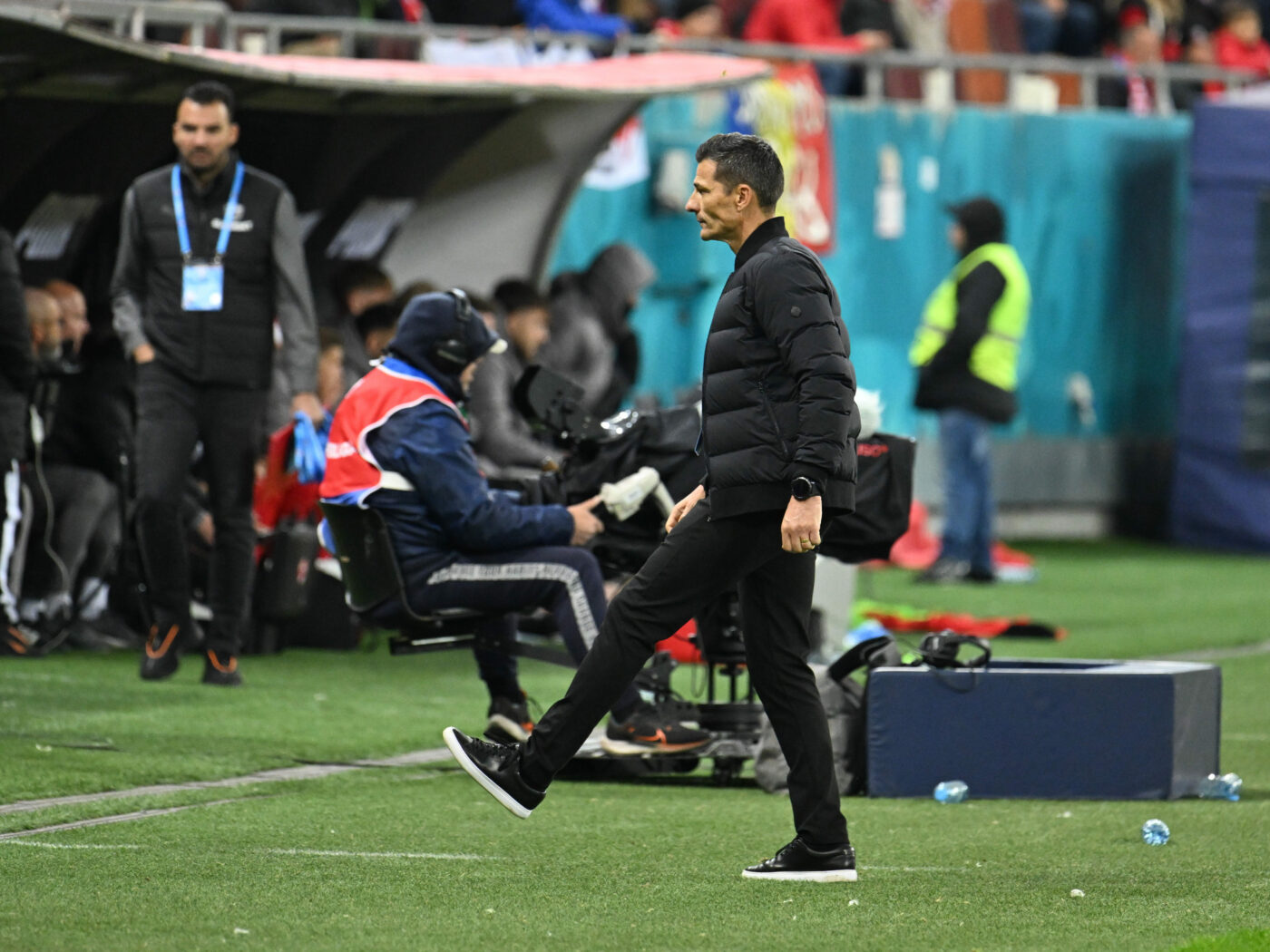 Costel Gâlcă nu s-a ferit să vorbească de părțile slabe ale Rapidului în derby-ul cu Dinamo: „Jucam fără sens așa”